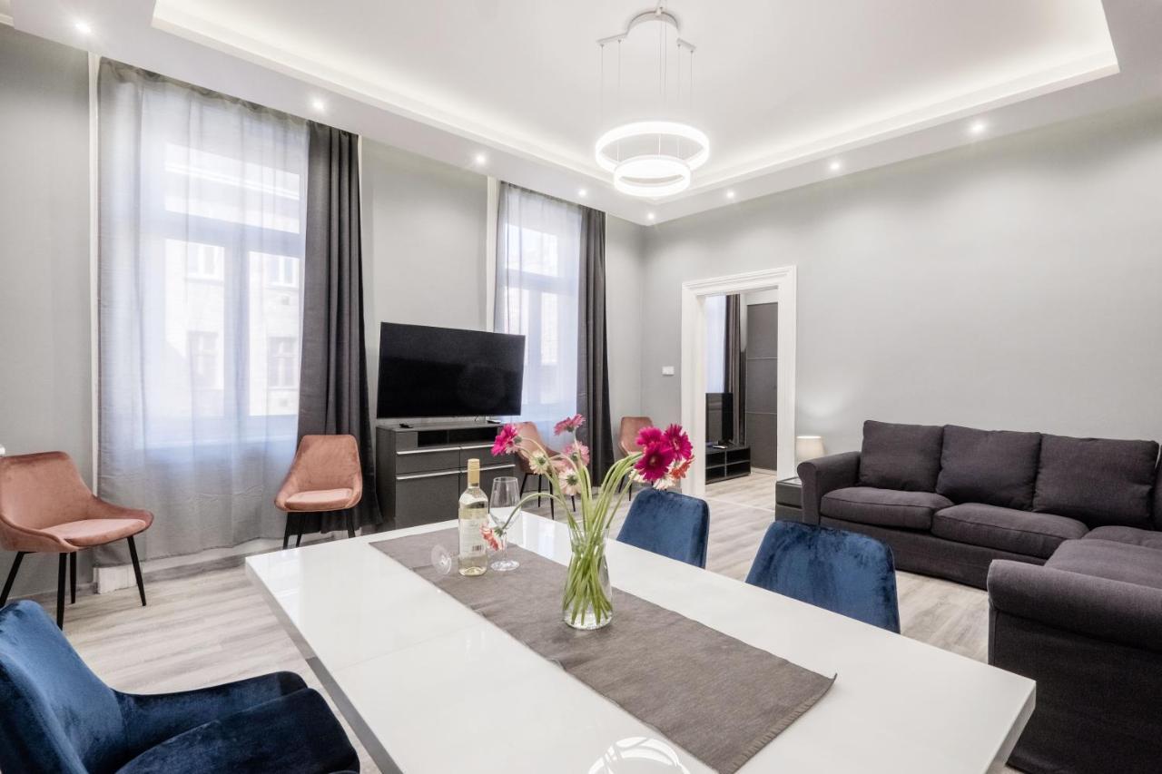 Prime Star Deak Ter Modern Luxury Apartments Budapest Exteriör bild